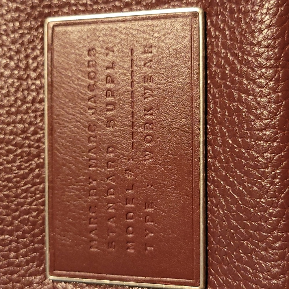 MARC BY MARC JACOBS STANDARD SUPPLY TYPE WORK WEAR LK NEW - Picture 2 of 16